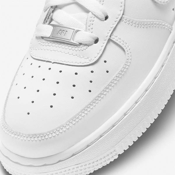 Scarpe Da Ginnastica Bambino Nike Air Force 1 LE Older Bianche | NK374BDF