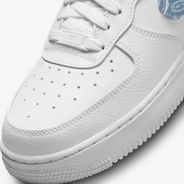 Scarpe Da Ginnastica Donna Nike Air Force 1 07 Essential Bianche Blu | NK240QEF