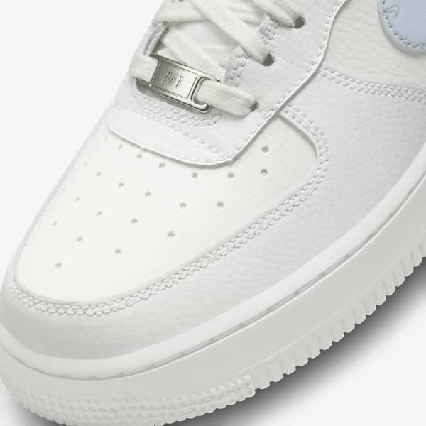 Scarpe Da Ginnastica Donna Nike Air Force 1 07 Bianche Metal Argento Blu Chiaro | NK369JIU