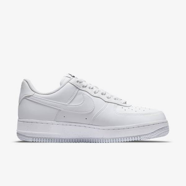 Scarpe Da Ginnastica Donna Nike Air Force 1 07 Next Nature Bianche Nere Metal Argento | NK371WVS