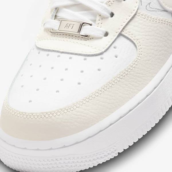 Scarpe Da Ginnastica Donna Nike Air Force 1 07 Bianche Platino | NK634ANU