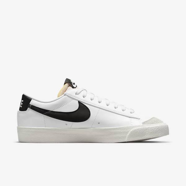 Scarpe Da Ginnastica Donna Nike Blazer Low 77 Bianche Nere | NK461JUZ