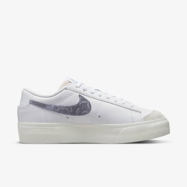 Scarpe Da Ginnastica Donna Nike Blazer Low Platform Bianche Blu Chiaro | NK584QEM