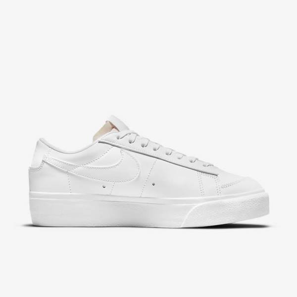 Scarpe Da Ginnastica Donna Nike Blazer Low Platform Bianche | NK679ZUS