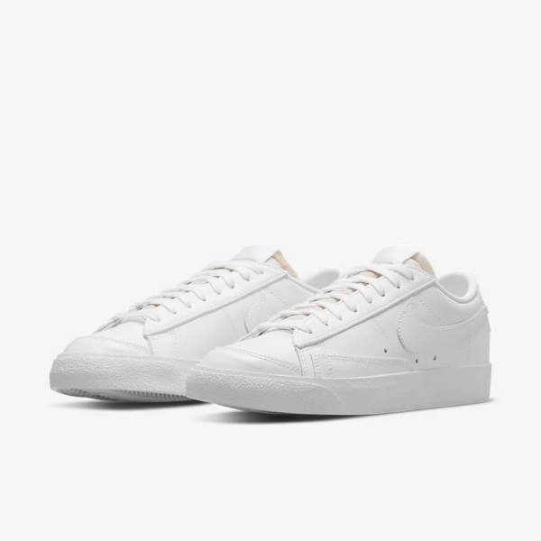 Scarpe Da Ginnastica Donna Nike Blazer Low 77 Bianche | NK792LNS