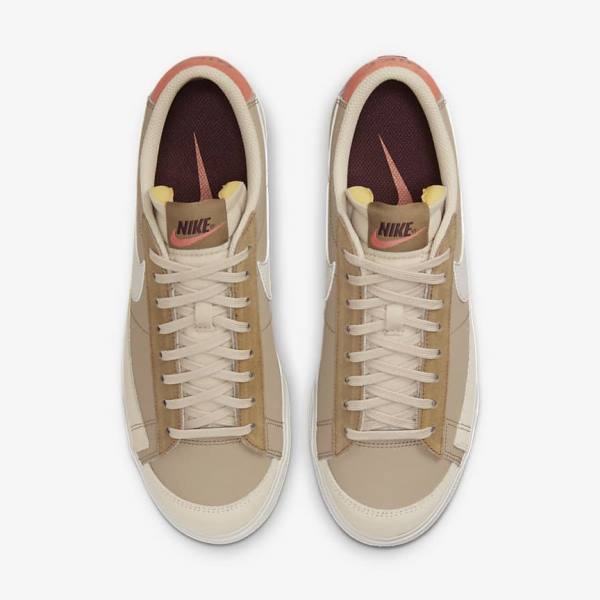 Scarpe Da Ginnastica Donna Nike Blazer Low Platform SP Khaki Beige Chiaro | NK968HZC