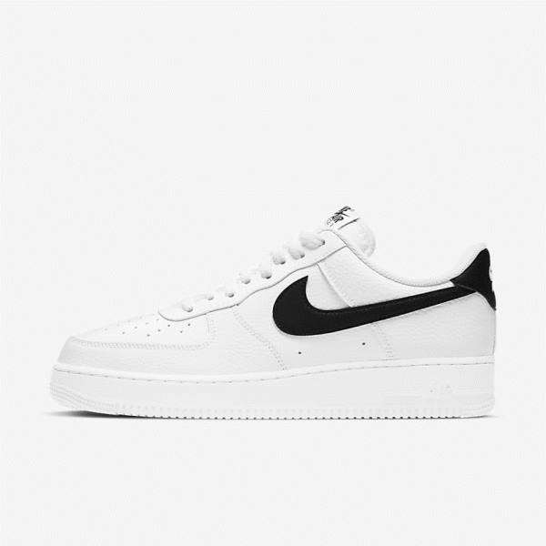 Scarpe Da Ginnastica Uomo Nike Air Force 1 07 Bianche Nere | NK804COZ