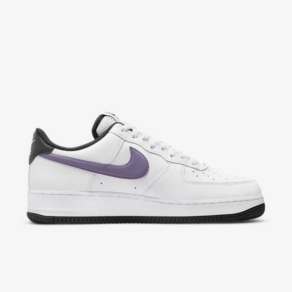 Scarpe Da Ginnastica Uomo Nike Air Force 1 07 LV8 Bianche Nere Bianche Viola | NK809SQF