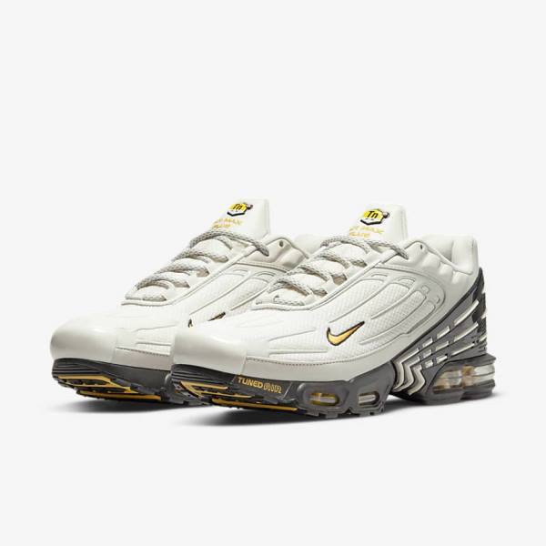 Scarpe Da Ginnastica Uomo Nike Air Max Plus 3 Beige Chiaro Nere Argento Oro | NK795RMA