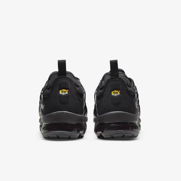 Scarpe Da Ginnastica Uomo Nike Air VaporMax Plus Nere Grigie Scuro | NK167SLV