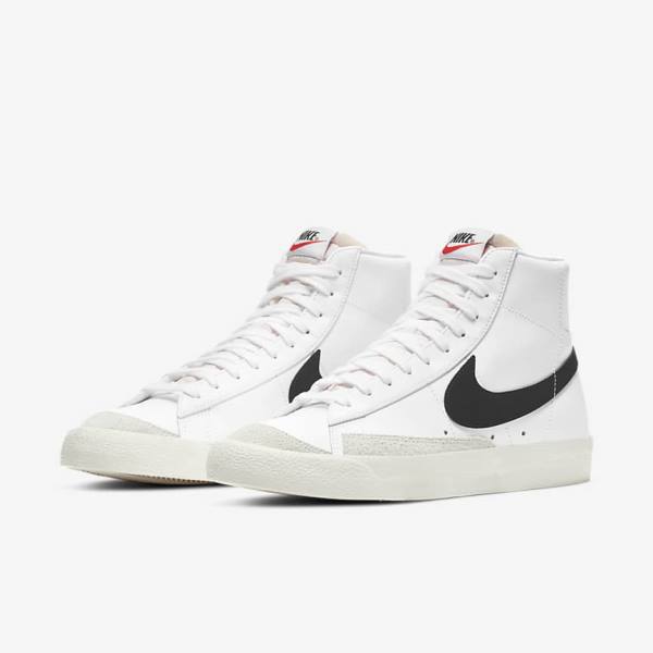 Scarpe Da Ginnastica Uomo Nike Blazer Mid 77 Vintage Bianche Nere | NK105LEO