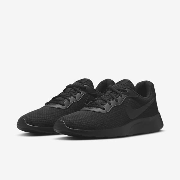 Scarpe Da Ginnastica Uomo Nike Tanjun Nere | NK423IWA