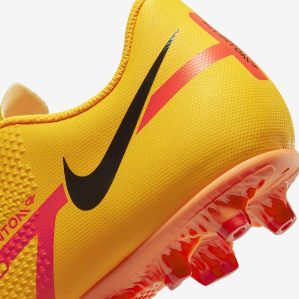 Scarpe da Calcio Uomo Nike Phantom GT2 Club MG Multi-Ground Arancioni Rosse Chiaro Nere | NK283RLN