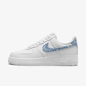 Scarpe Da Ginnastica Donna Nike Air Force 1 07 Essential Bianche Blu | NK240QEF