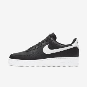 Scarpe Da Ginnastica Uomo Nike Air Force 1 07 Nere Bianche | NK326JVZ