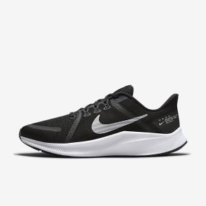 Scarpe Running Uomo Nike Quest 4 Strada Nere Grigie Scuro Bianche | NK381BVE